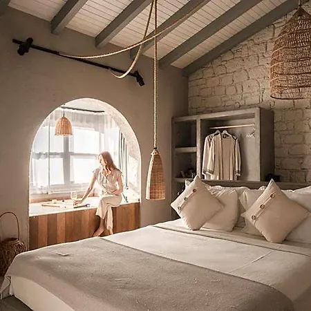 Gaia Bazaar Szálloda *